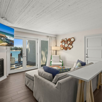 Bayside Fireplace Suite - Bayside Fireplace Suite
