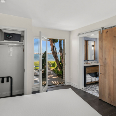 Lanai bayside two queen room  view