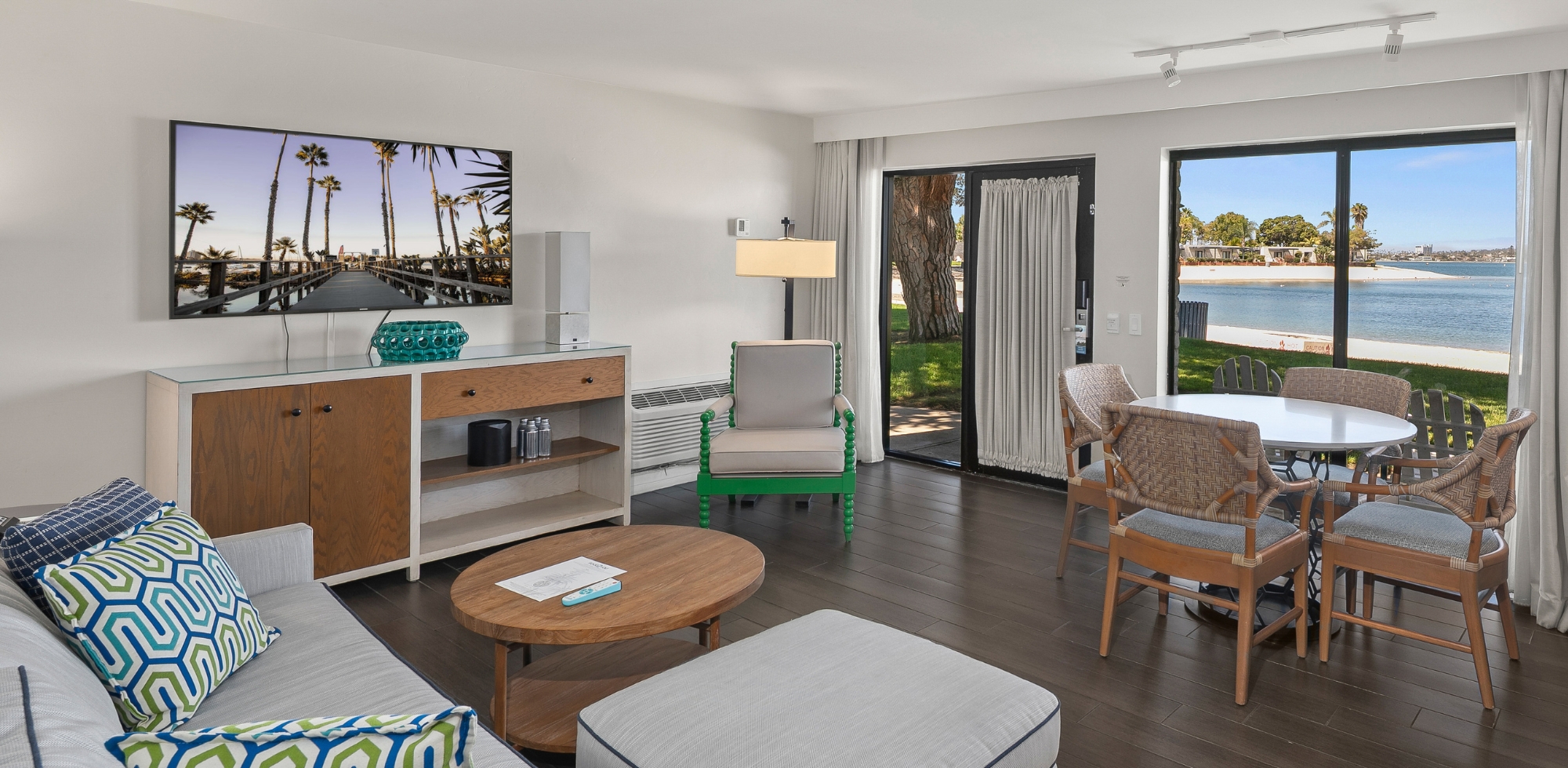 waterfront accommodations